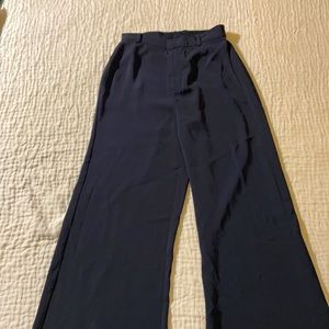 Black Karlie wide-leg dress pant (S)